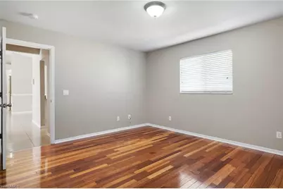 206 SE 1st Pl, Cape Coral, FL 33990 - Photo 12
