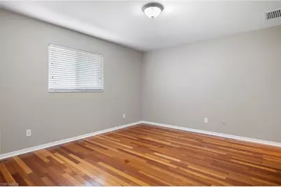 206 SE 1st Pl, Cape Coral, FL 33990 - Photo 10