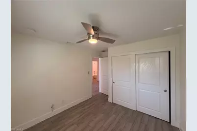546 SE 5th Pl, Cape Coral, FL 33990 - Photo 6