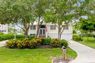 18110 Parkridge Ct, Fort Myers, FL 33908 - Photo 2
