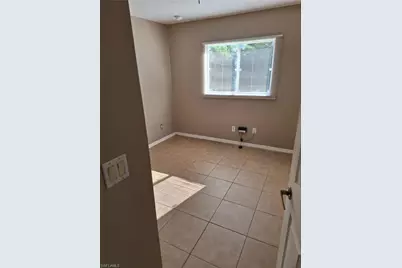 917/919 Chenault St, Lehigh Acres, FL 33974 - Photo 2