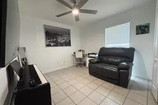 217 SW 13th Terrace, Cape Coral, FL 33991 - Photo 12