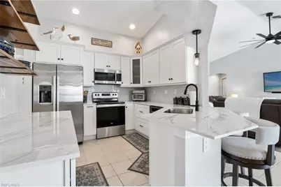 2202 SW 26th St, Cape Coral, FL 33914 - Photo 12