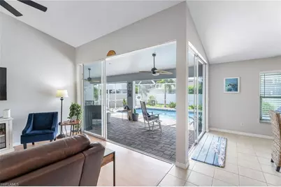 2202 SW 26th St, Cape Coral, FL 33914 - Photo 10