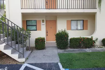 16341 Dublin Cir #101, Fort Myers, FL 33908 - Photo 2