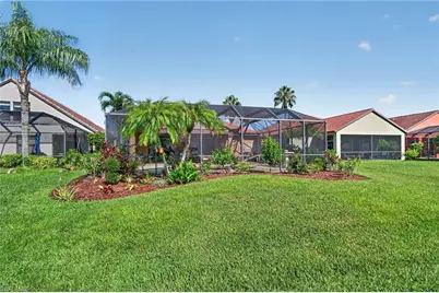 12148 Country Day Cir, Fort Myers, FL 33913 - Photo 20