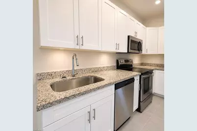 3313 SW 8th Pl #107, Cape Coral, FL 33914 - Photo 4