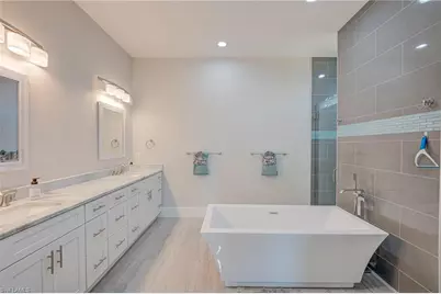 3117 SW 26th Pl, Cape Coral, FL 33914 - Photo 16
