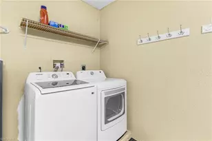 8614 Athena Ct, Lehigh Acres, FL 33971 - Photo 18
