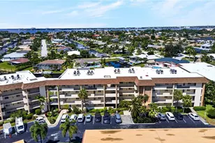 4289 Mariner Way, Fort Myers, FL 33919 - Photo 2
