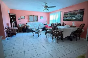 1379 Golf Dr, Fort Myers, FL 33919 - Photo 6