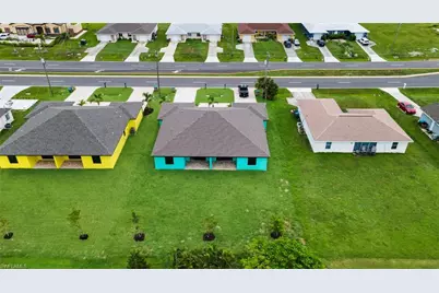 2034 Andalusia Blvd, Cape Coral, FL 33909 - Photo 36