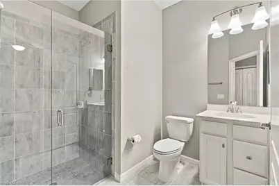 10081 Avalon Lake Cir, Fort Myers, FL 33913 - Photo 16