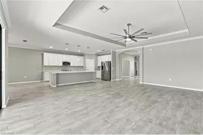 10081 Avalon Lake Cir, Fort Myers, FL 33913 - Photo 6