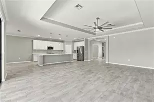 10081 Avalon Lake Cir, Fort Myers, FL 33913 - Photo 6
