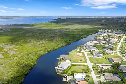 2939 SW 28th Ln, Cape Coral, FL 33914 - Photo 70