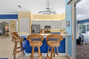 812 McArthur Ave, Lehigh Acres, FL 33936 - Photo 14