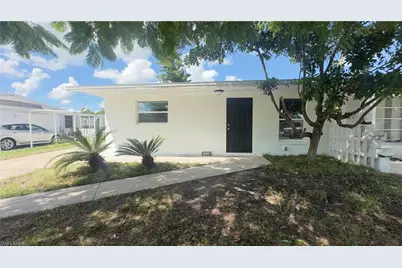 1119 Vineyard Pl, Lehigh Acres, FL 33936 - Photo 1