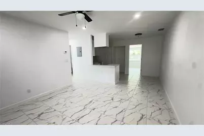 1119 Vineyard Pl, Lehigh Acres, FL 33936 - Photo 4
