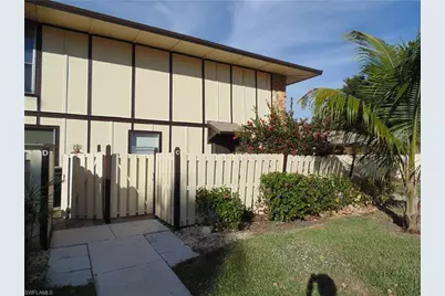 4289 Island Cir #3C, Fort Myers, FL 33919 - Photo 1