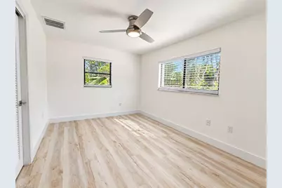 4272 Island Cir #B, Fort Myers, FL 33919 - Photo 24