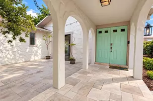 4272 Island Cir, Fort Myers, FL 33919 - Photo 4