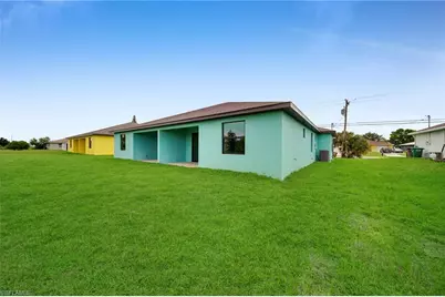 2036 Andalusia Blvd, Cape Coral, FL 33909 - Photo 30