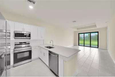 2036 Andalusia Blvd, Cape Coral, FL 33909 - Photo 8