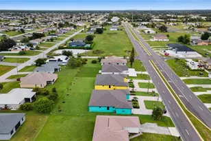 2036 Andalusia Blvd, Cape Coral, FL 33909 - Photo 34