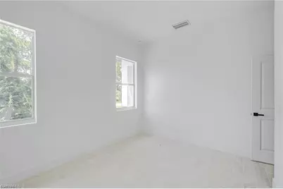 940 Lakeside Dr, Lehigh Acres, FL 33974 - Photo 20