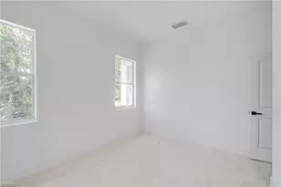 940 Lakeside Dr, Lehigh Acres, FL 33974 - Photo 20