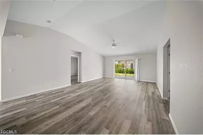 202 NW 25th Pl, Cape Coral, FL 33993 - Photo 10