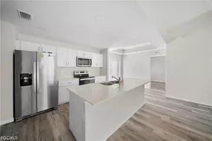 202 NW 25th Pl, Cape Coral, FL 33993 - Photo 18