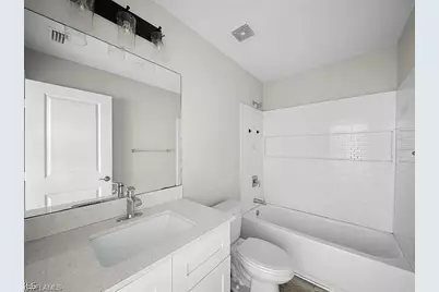 202 NW 25th Pl, Cape Coral, FL 33993 - Photo 6