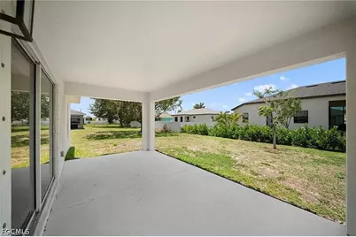 202 NW 25th Pl, Cape Coral, FL 33993 - Photo 28
