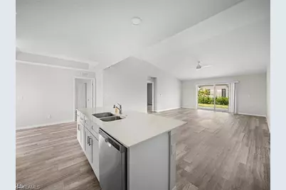 202 NW 25th Pl, Cape Coral, FL 33993 - Photo 2