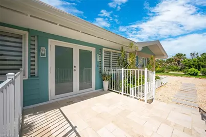 5885 Pine Tree Dr, Sanibel, FL 33957 - Photo 10