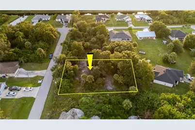 3854 Heyburn St, Fort Myers, FL 33905 - Photo 10