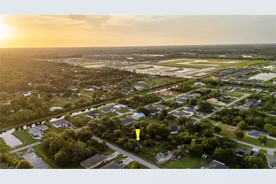 3854 Heyburn St, Fort Myers, FL 33905 - Photo 2