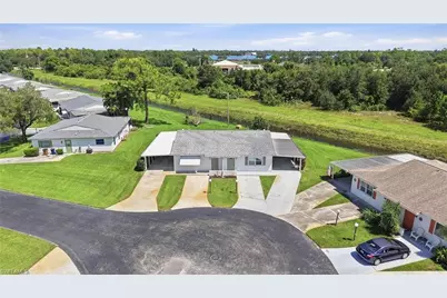 7 Dutch Iris Ln, Lehigh Acres, FL 33936 - Photo 6