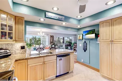 13551 Stratford Place Cir #202, Fort Myers, FL 33919 - Photo 10