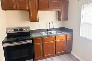332 Stockton St, North Fort Myers, FL 33903 - Photo 4