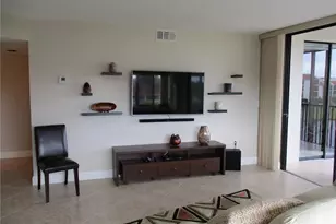 4160 Steamboat Bend E, Fort Myers, FL 33919 - Photo 4