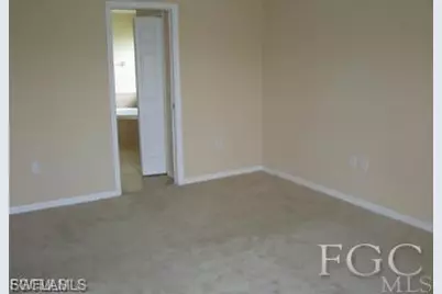 910 Citrus Ave S, Lehigh Acres, FL 33974 - Photo 6