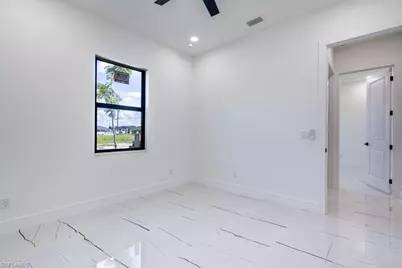 1630 NE 13th Pl, Cape Coral, FL 33909 - Photo 16