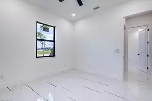 1630 NE 13th Pl, Cape Coral, FL 33909 - Photo 16