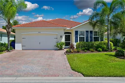 15136 Yellow Wood Dr, Alva, FL 33920 - Photo 2