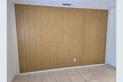 621 SE 13th Pl #E, Cape Coral, FL 33990 - Photo 10