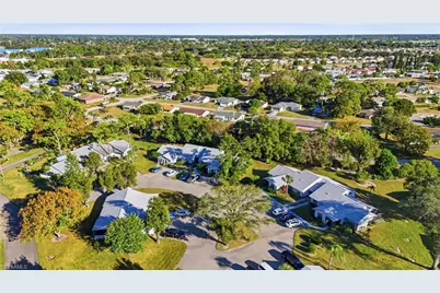 10431 New Bedford Ct, Lehigh Acres, FL 33936 - Photo 38
