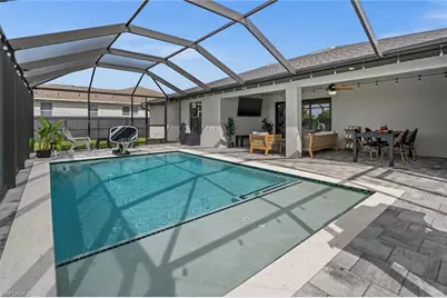 322 NW 5th St, Cape Coral, FL 33993 - Photo 2